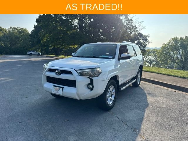 Used 2016 Toyota 4Runner SR5 AWD/4WD image 3