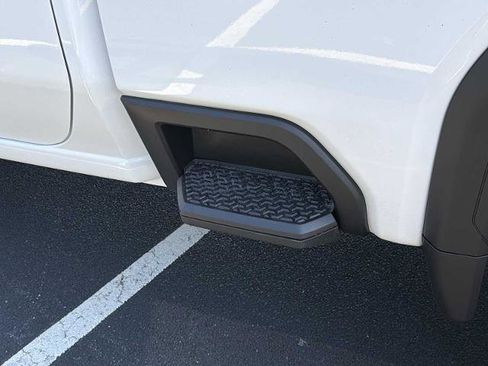 New 2026 GMC Sierra 2500 Pro w/ 1SA Pro Safety Plus Package image 27