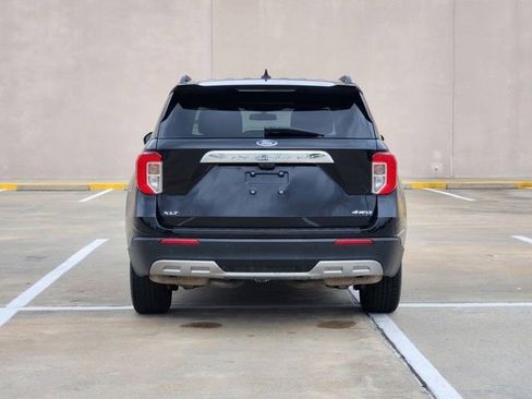 Used 2023 Ford Explorer XLT w/ Equipment Group 202A AWD/4WD image 6