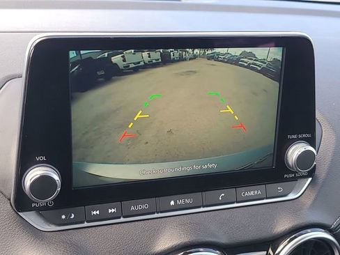 Used 2023 Nissan Sentra SV image 27