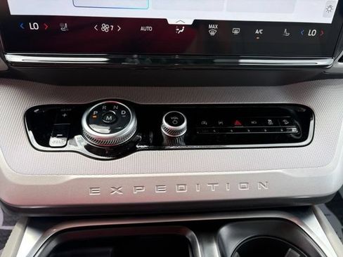 New 2027 Ford Expedition Max Active AWD/4WD image 21