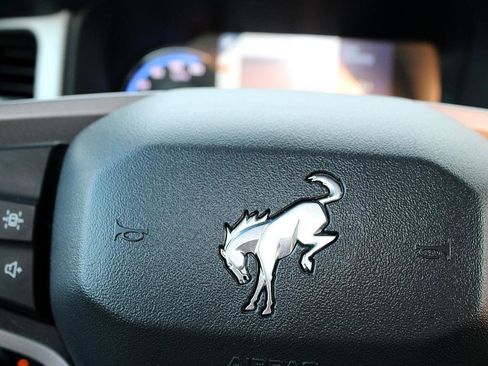 Used 2024 Ford Bronco Outer Banks image 25