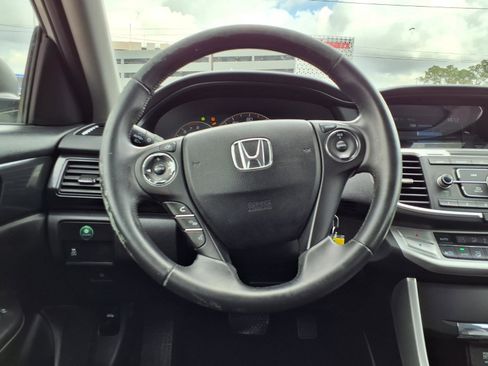 Used 2013 Honda Accord Sport image 14