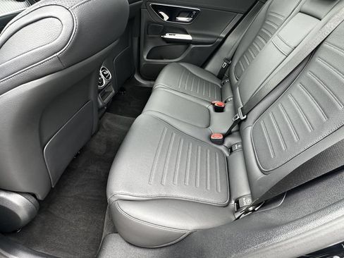 Certified 2026 Mercedes-Benz GLC 300 4MATIC image 24