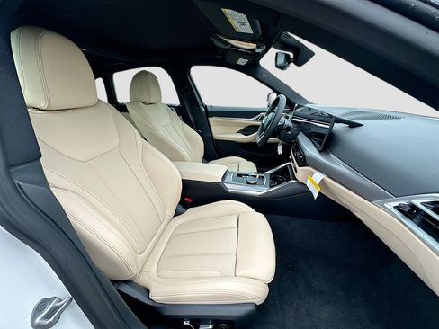 New 2026 BMW i4 eDrive40 w/ M Sport Package image 23
