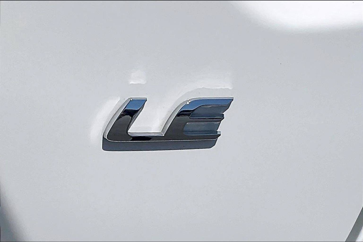 Used 2024 Toyota Corolla LE FWD image 9
