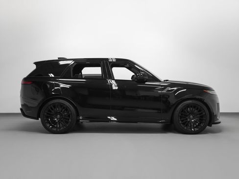 Used 2025 Land Rover Range Rover Sport SV Edition Two AWD/4WD image 13