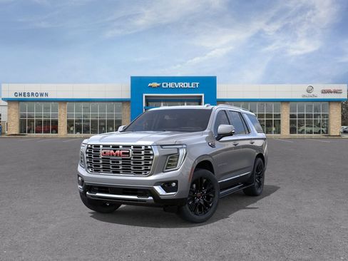 New 2026 GMC Yukon Denali w/ Denali Reserve Package AWD/4WD image 8