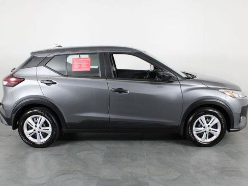 Certified 2025 Nissan Kicks Play S FWD image 15