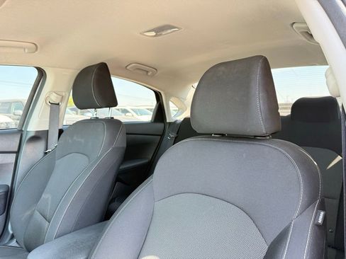 Used 2024 Kia Forte LXS w/ LXS Technology Package image 22