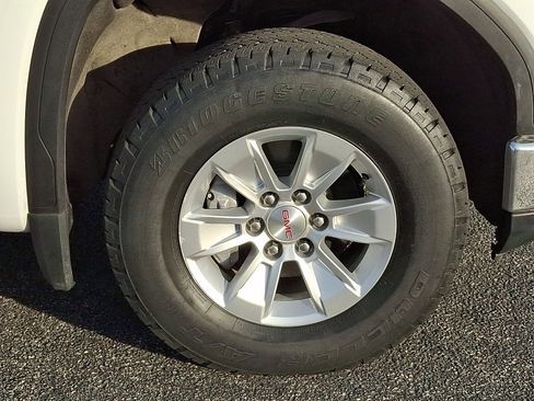 Certified 2023 GMC Sierra 1500 Pro w/ Pro Value Package image 9