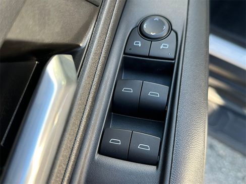 Used 2024 Chevrolet Silverado EV W/T image 21