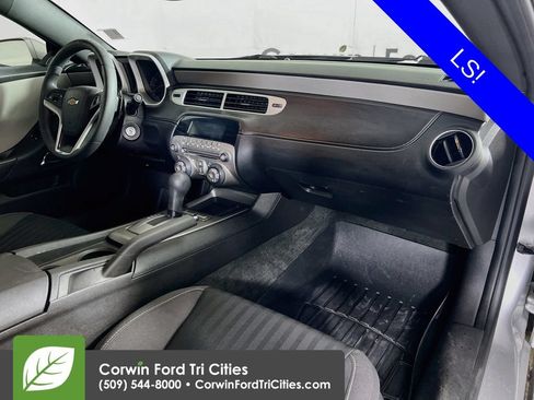 Used 2014 Chevrolet Camaro LS RWD image 24