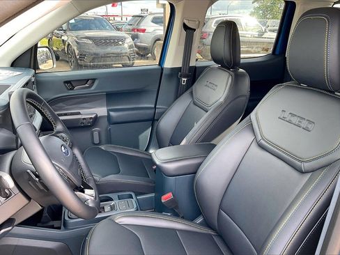 New 2025 Ford Maverick Lobo image 8