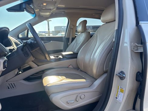 Used 2018 Lincoln MKX Reserve w/ Luxury Package image 12