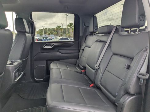 Used 2024 Chevrolet Silverado 2500 LTZ image 13