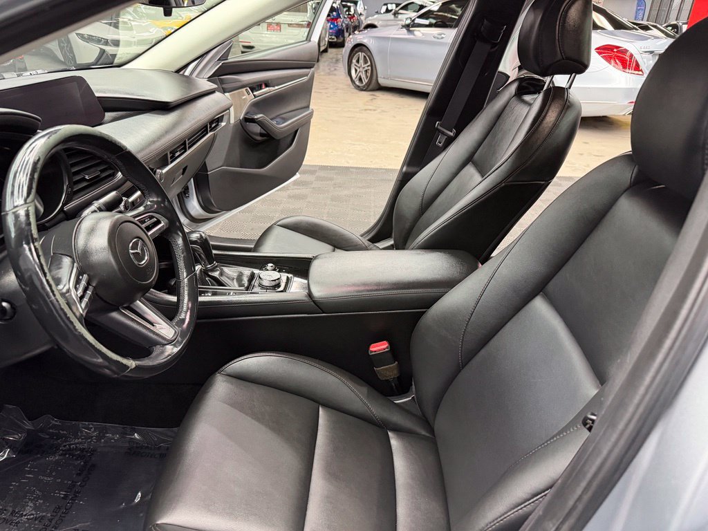 Used 2020 MAZDA MAZDA3 Sedan w/ Preferred Package FWD image 33
