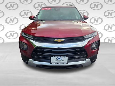 Used 2022 Chevrolet TrailBlazer LT w/ Convenience Package AWD/4WD image 9