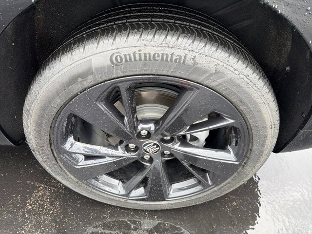 Certified 2024 Buick Envision Sport Touring AWD/4WD image 24