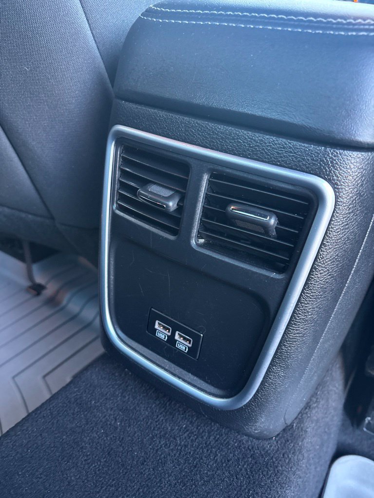 Used 2022 Dodge Charger SXT AWD/4WD image 12