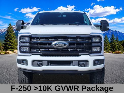 Used 2024 Ford F250 XLT w/ Black Appearance Package AWD/4WD image 7