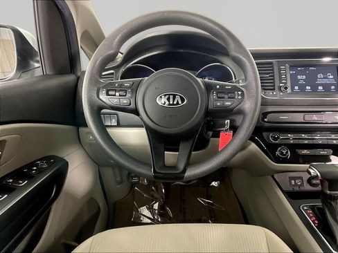 Used 2020 Kia Sedona L FWD image 8