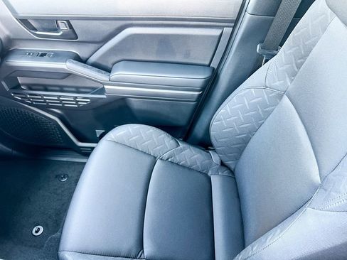 New 2025 Toyota Tacoma SR5 AWD/4WD image 18