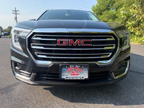 Used 2023 GMC Terrain SLT w/ Infotainment Package II AWD/4WD image 5