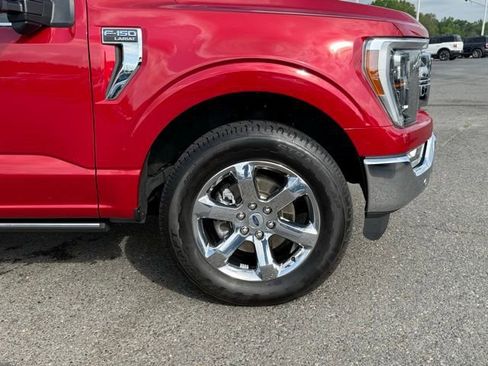 Used 2022 Ford F150 Lariat w/ Equipment Group 502A High image 8