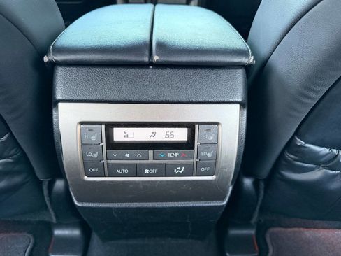 Used 2015 Lexus GX 460 image 25