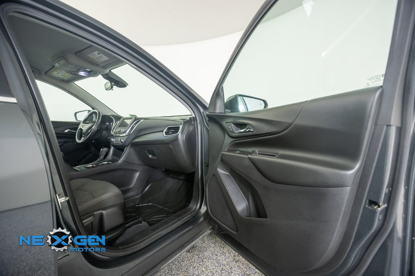 Used 2020 Chevrolet Equinox LT AWD/4WD image 6