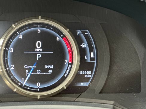 Used 2016 Lexus IS 200t w/ F Sport Package RWD image 27