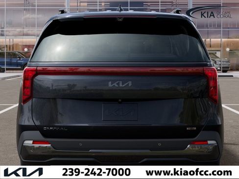 New 2026 Kia Carnival SX w/ SX Dark Edition Package FWD image 13