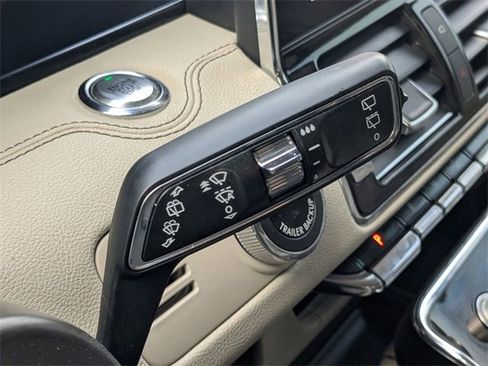 Used 2018 Lincoln Navigator Select image 30