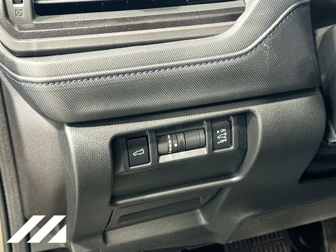Used 2026 Subaru Forester Premium AWD/4WD image 9