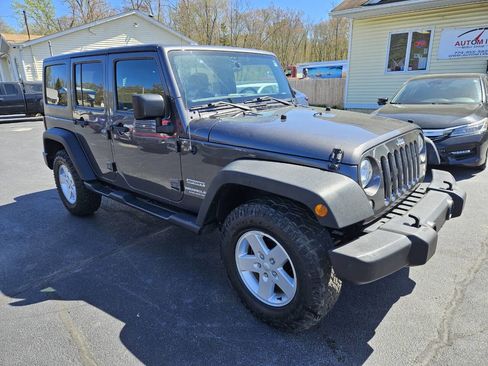Used 2017 Jeep Wrangler Unlimited Sport w/ Quick Order Package 24S image 5