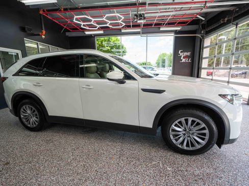 Used 2024 MAZDA CX-90 3.3 Turbo w/ Preferred Package AWD/4WD image 5