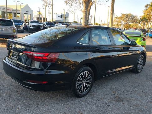 Used 2021 Volkswagen Jetta S image 5