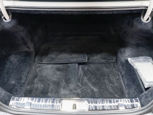 Used 2016 Rolls-Royce Ghost image 31
