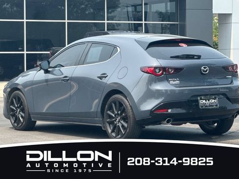 Used 2022 MAZDA MAZDA3 s FWD image 6