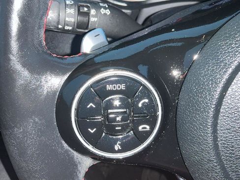 Used 2020 Kia Soul GT-Line Turbo image 12