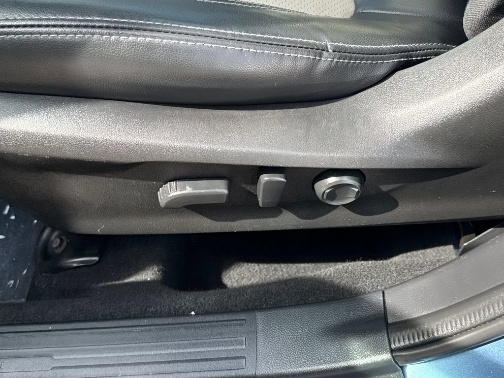 Used 2019 Subaru Forester Limited AWD/4WD image 48