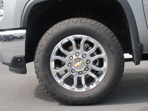 Certified 2025 Chevrolet Silverado 3500 LTZ w/ LTZ Plus Package AWD/4WD image 10