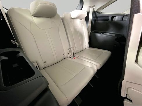 Certified 2026 Kia Sorento EX FWD image 22