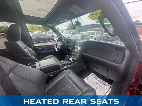 Used 2017 Lincoln Navigator Reserve AWD/4WD image 23