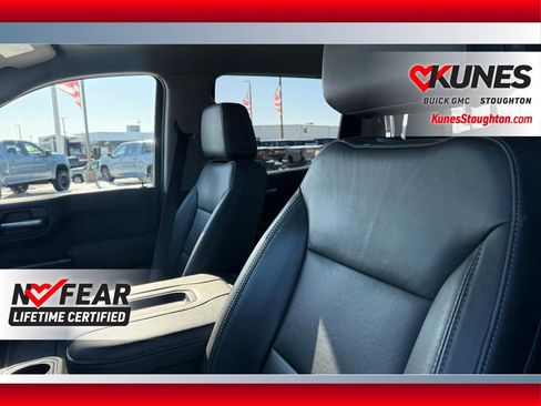 Used 2020 Chevrolet Silverado 1500 LT Trail Boss image 24