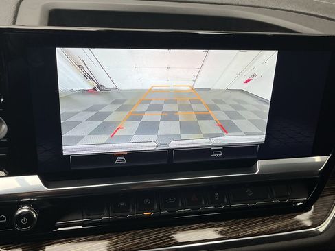 Certified 2024 GMC Sierra 1500 Elevation image 6