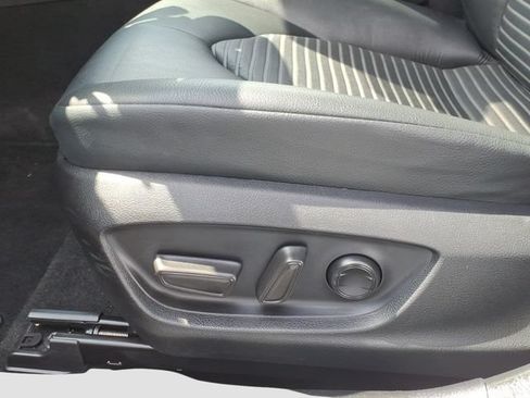 Certified 2024 Toyota Camry SE AWD/4WD image 5