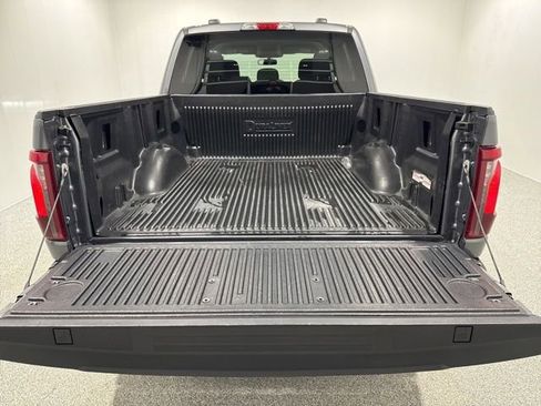 Used 2024 Ford F150 XLT AWD/4WD image 7