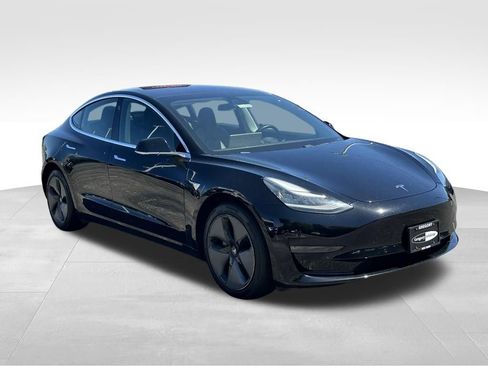 Used 2018 Tesla Model 3 Long Range AWD/4WD image 5
